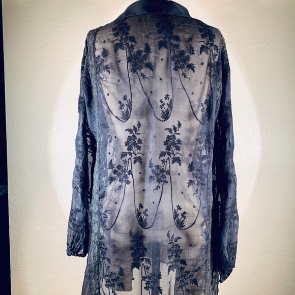 4 Love & Liberty by Johnny Was Silk Hanna Tunic M NWT - Picture 2 of 5